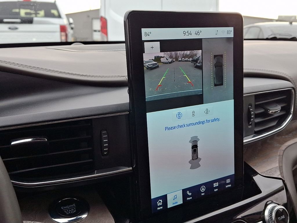 Certified 2022 Ford Explorer Platinum w/ Technology Package image 20