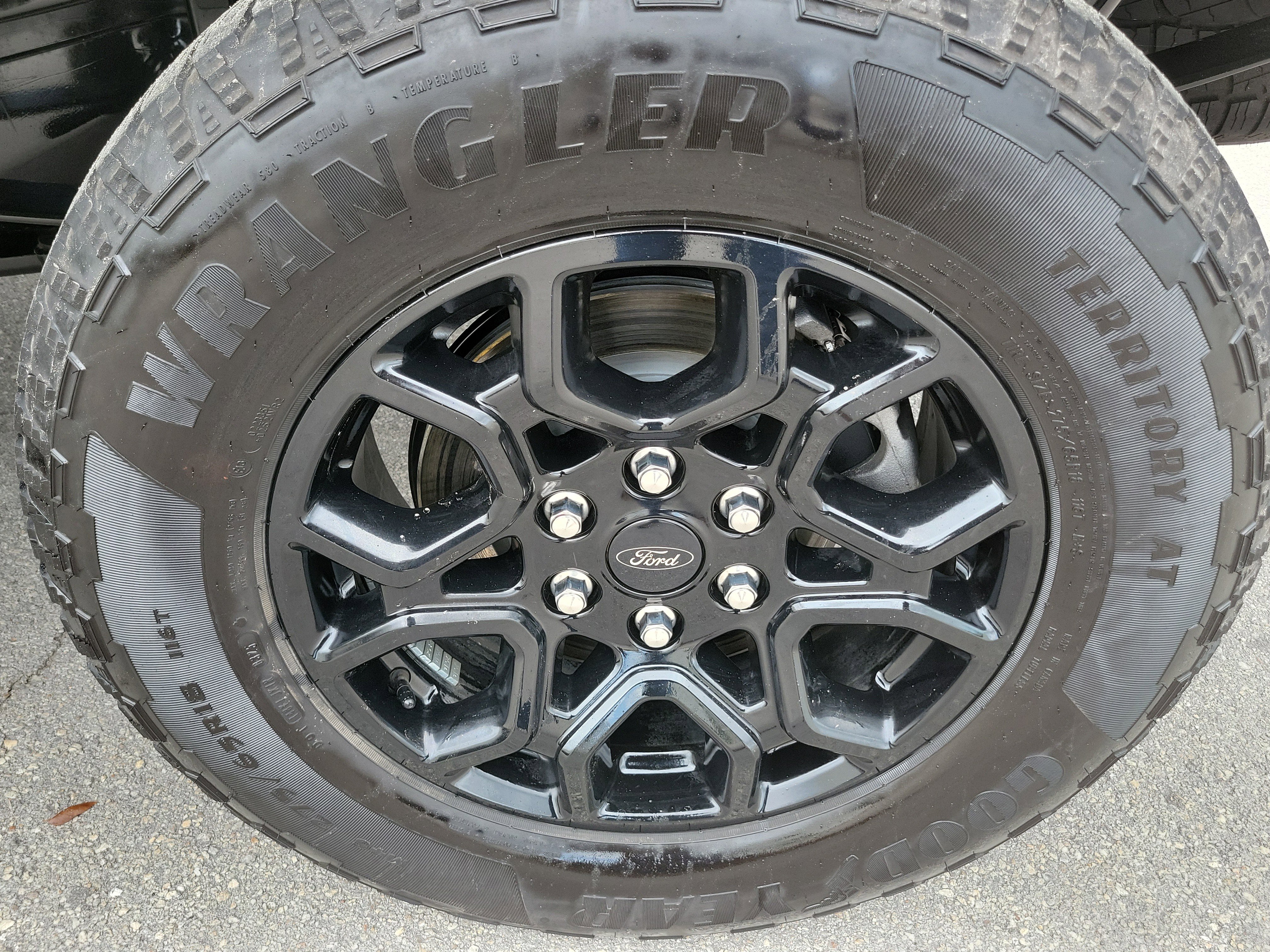 Certified 2025 Ford F150 Lariat w/ FX4 Off-Road Package AWD/4WD image 28