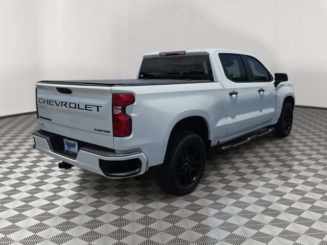 Used 2024 Chevrolet Silverado 1500 Custom w/ Turbomax Blackout Package RWD image 6