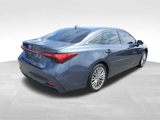 Used 2019 Toyota Avalon Limited w/ All Weather Liner Package FWD image 4