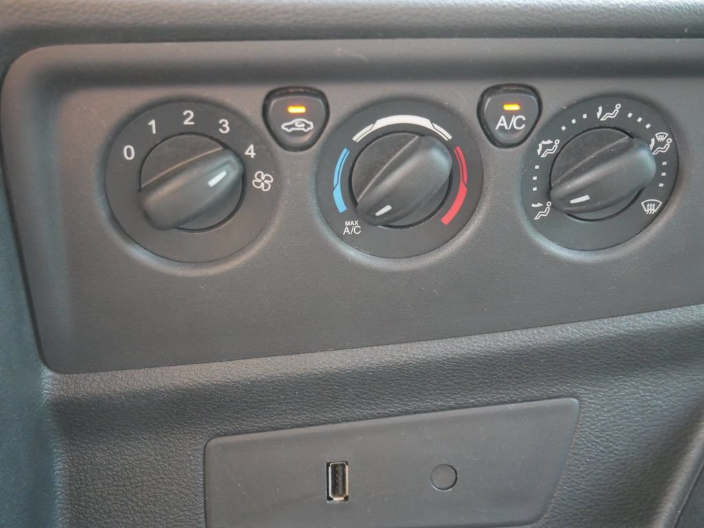 Certified 2018 Ford Transit 350 XLT RWD image 20