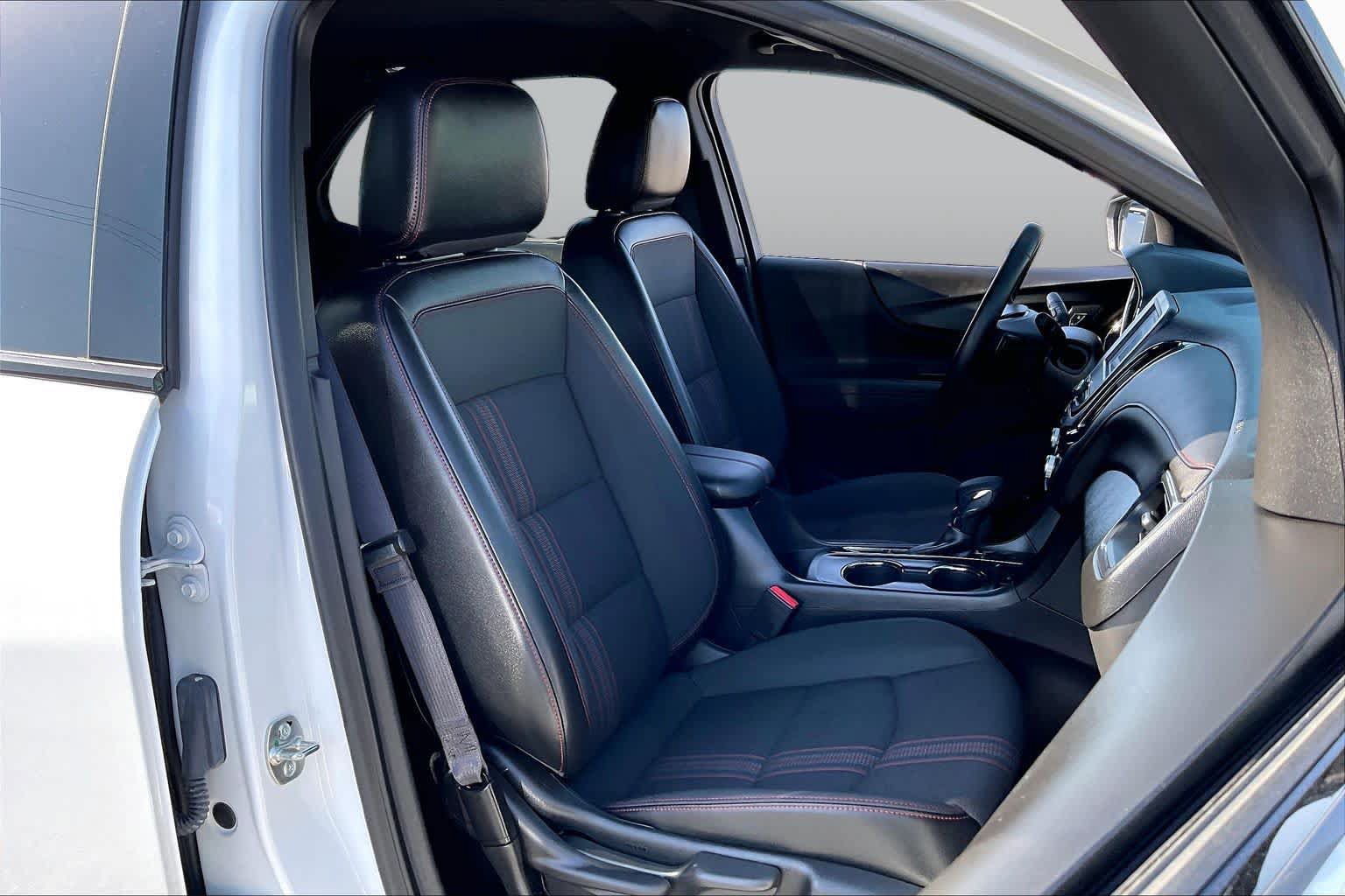 Used 2024 Chevrolet Equinox RS AWD/4WD image 9