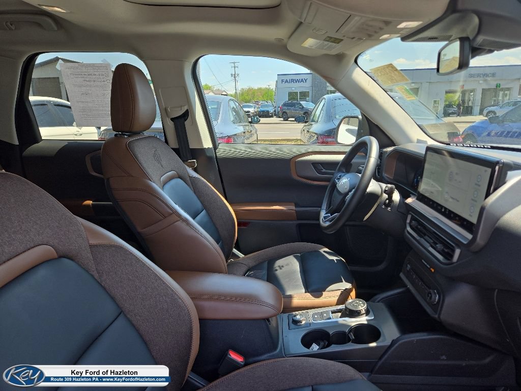 Certified 2025 Ford Bronco Sport Outer Banks w/ Outer Banks Tech Package+ AWD/4WD image 21