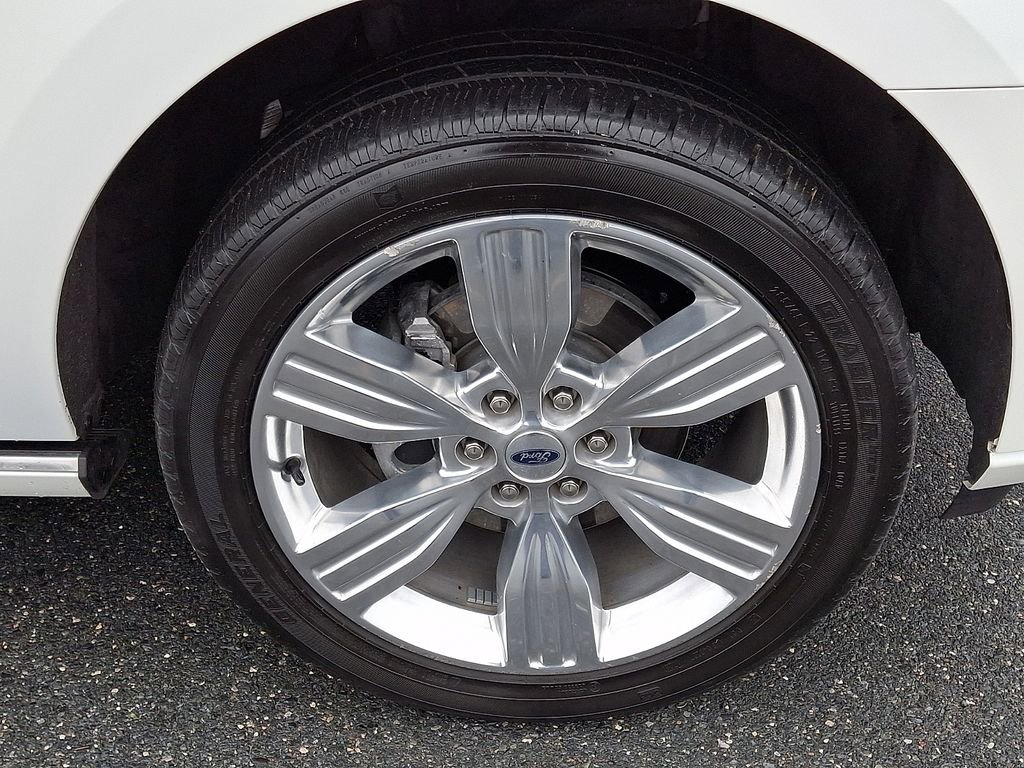 Certified 2023 Ford Expedition Max Platinum image 8