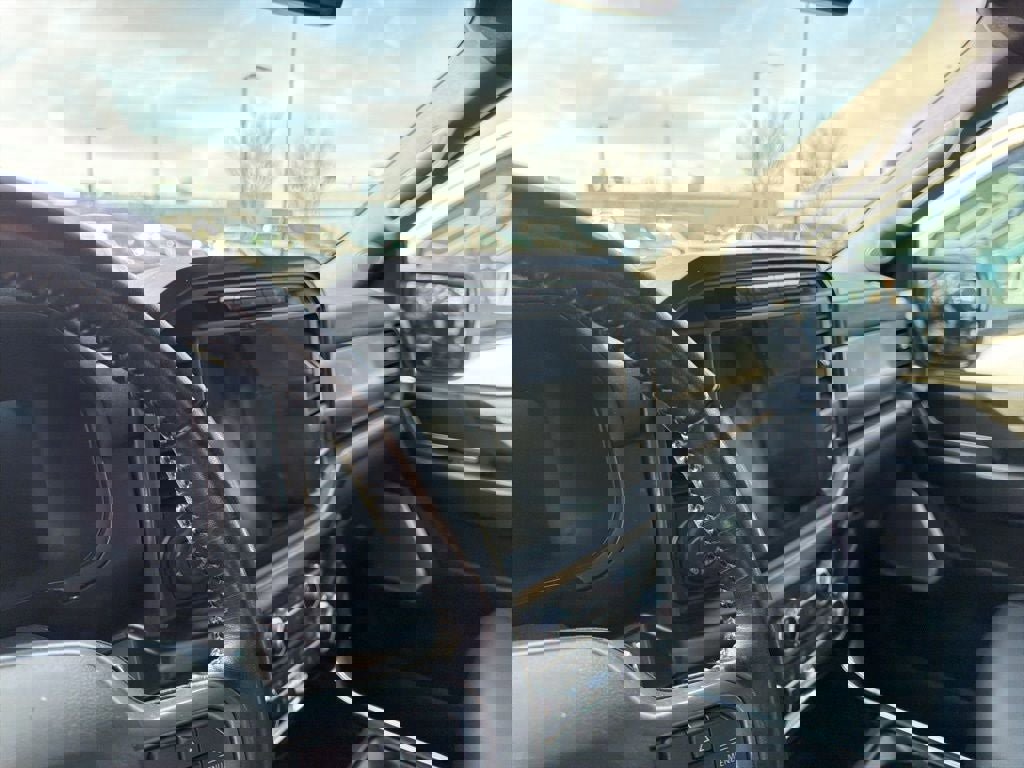 Certified 2023 Ford F150 Lariat w/ Equipment Group 502A High image 11