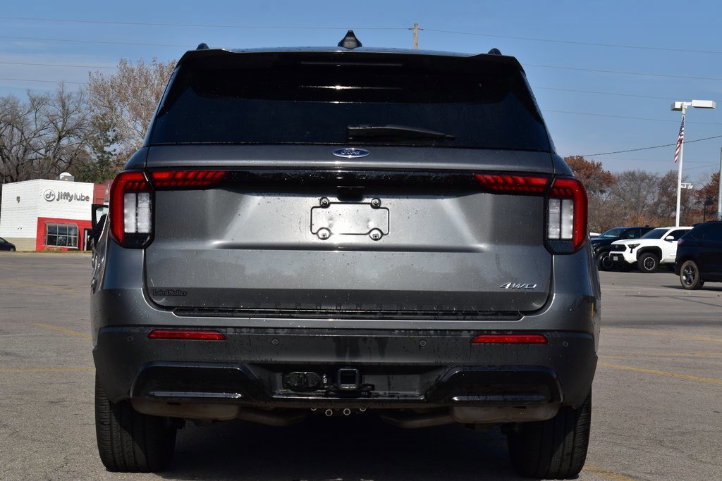 Certified 2025 Ford Explorer ST-Line w/ Premium Package image 3