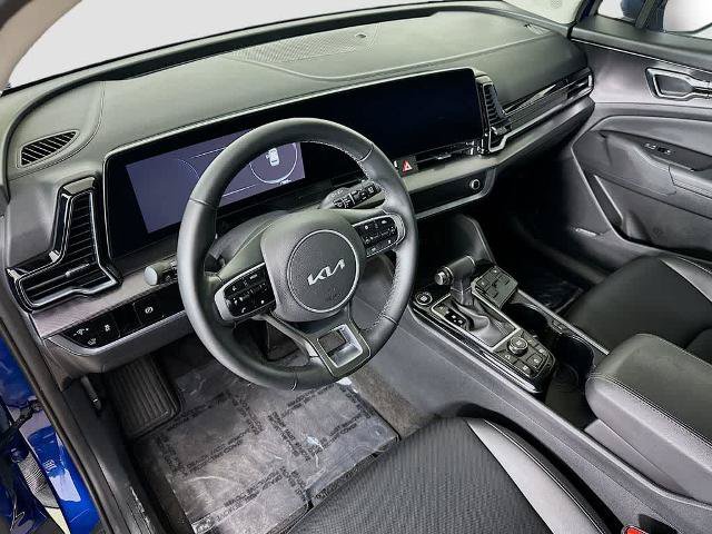 Used 2025 Kia Sportage SX FWD image 2