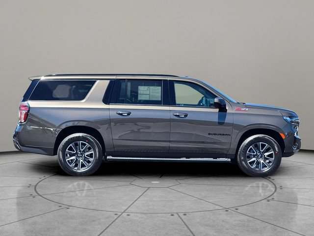 Used 2021 Chevrolet Suburban Z71 AWD/4WD image 12