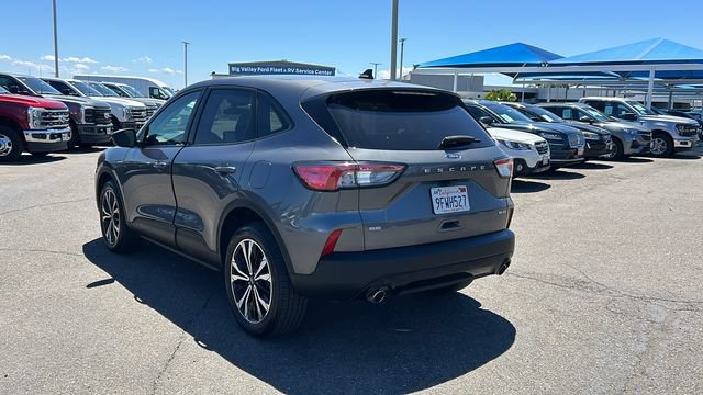 Certified 2022 Ford Escape SE w/ SE Sport Appearance Package AWD/4WD image 5