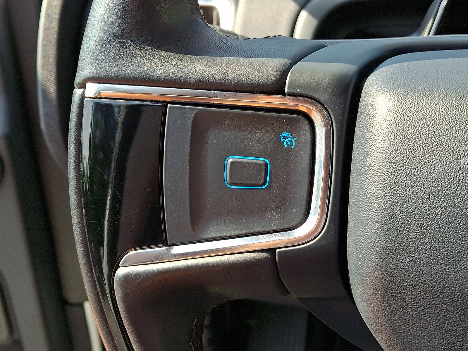 Certified 2025 Ford Expedition Platinum AWD/4WD image 23
