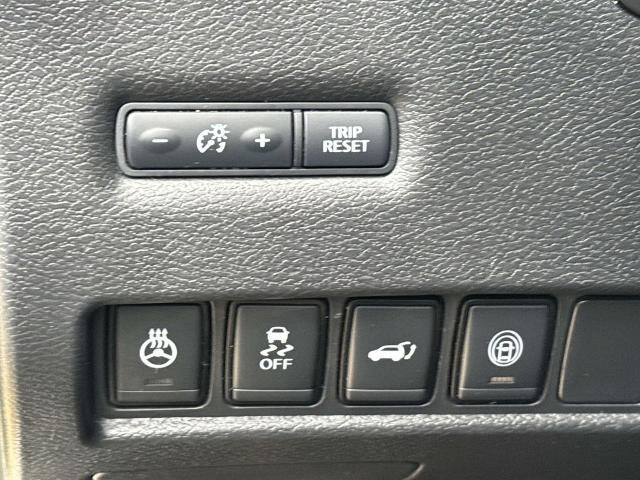 Used 2020 Nissan Murano SL w/ Moonroof Package FWD image 25