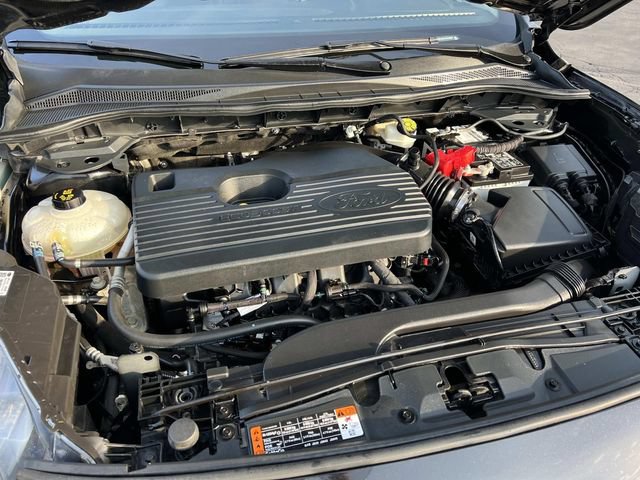 Certified 2020 Ford Escape Titanium AWD/4WD image 11