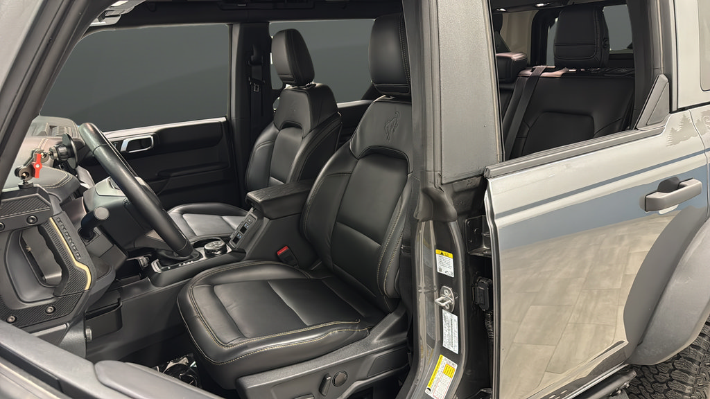 Certified 2025 Ford Bronco Badlands AWD/4WD image 9