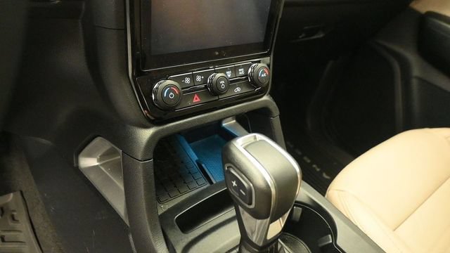Certified 2025 Ford Ranger Lariat w/ FX4 Off-Road Package AWD/4WD image 17