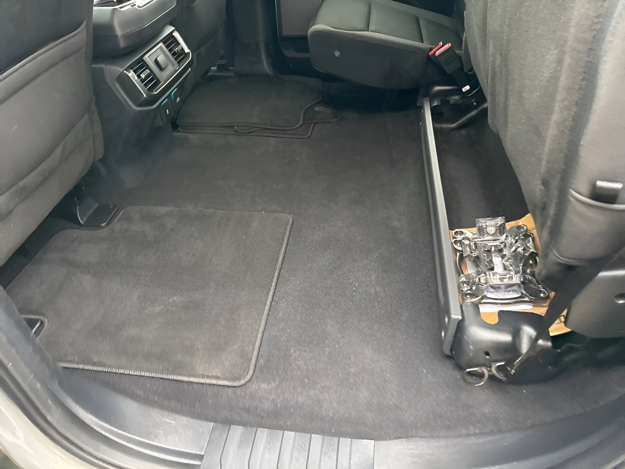 Certified 2023 Ford F150 XLT w/ Equipment Group 302A High image 26