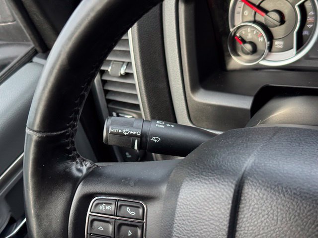 Used 2018 RAM 1500 SLT AWD/4WD image 28