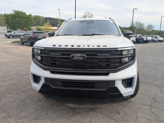 Certified 2025 Ford Expedition Max Platinum w/ Stealth Appearance Package AWD/4WD image 3