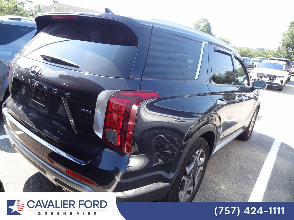 Used 2023 Hyundai Palisade Limited AWD/4WD image 5