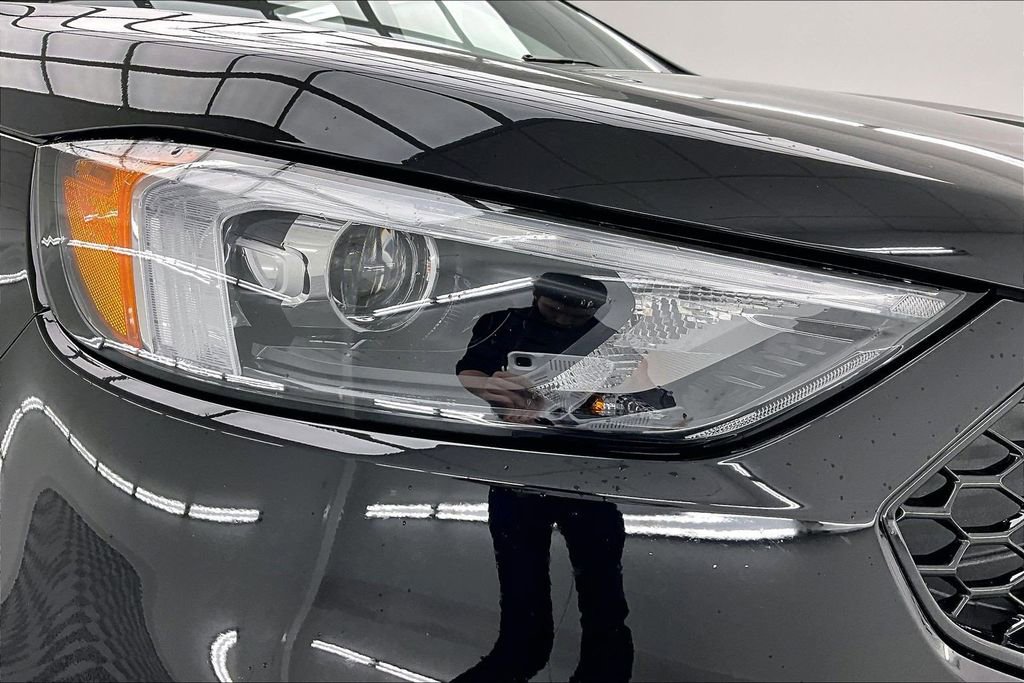 Certified 2024 Ford Edge ST-Line AWD/4WD image 29