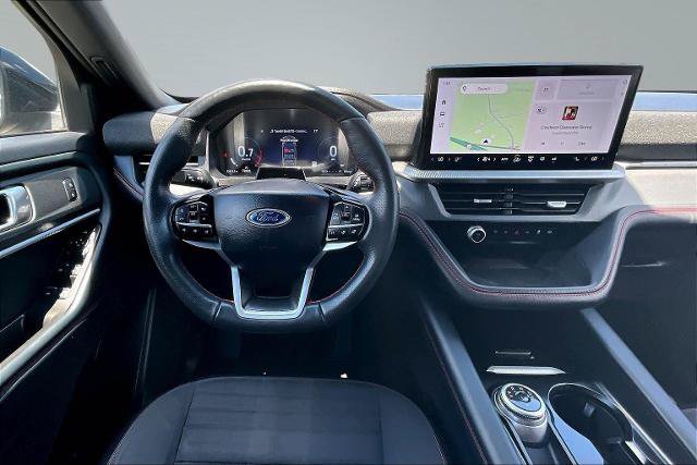 Certified 2025 Ford Explorer ST-Line w/ ST-Line Street Pack AWD/4WD image 5
