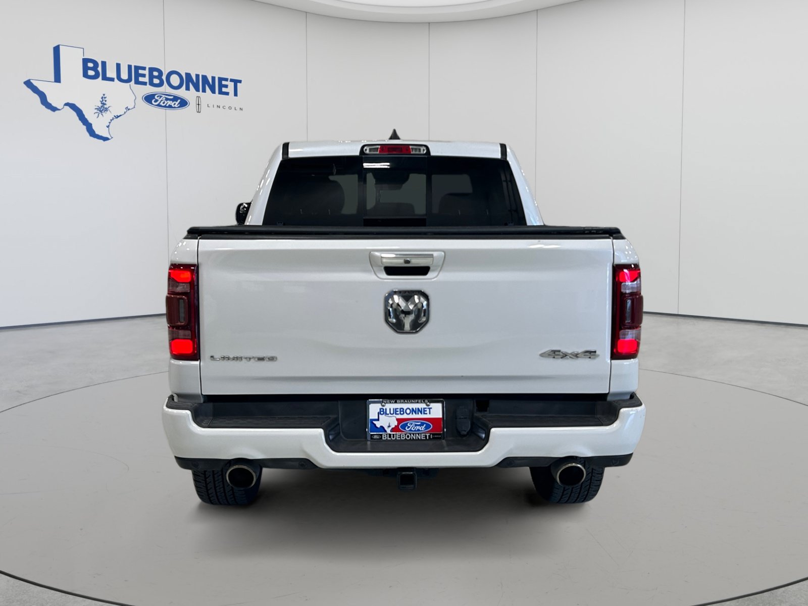 Used 2019 RAM 1500 Limited AWD/4WD image 6