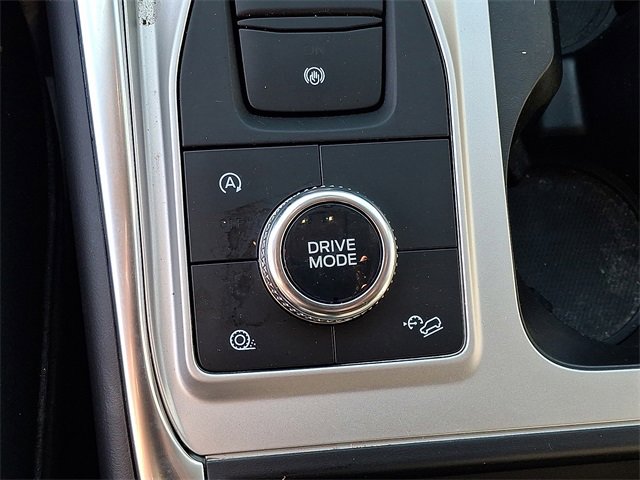 Certified 2024 Ford Explorer XLT w/ Equipment Group 202A image 24