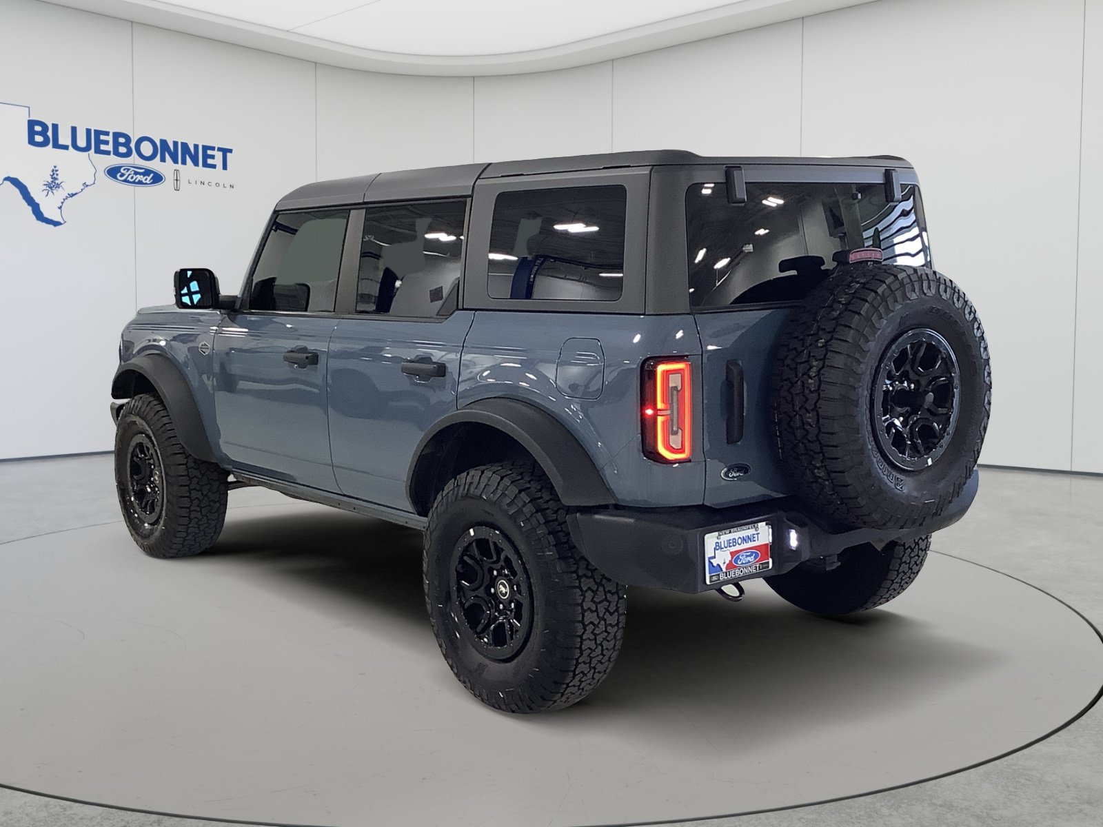 Certified 2023 Ford Bronco Wildtrak AWD/4WD image 7