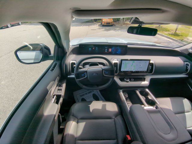 Certified 2025 Ford Expedition Active RWD image 32