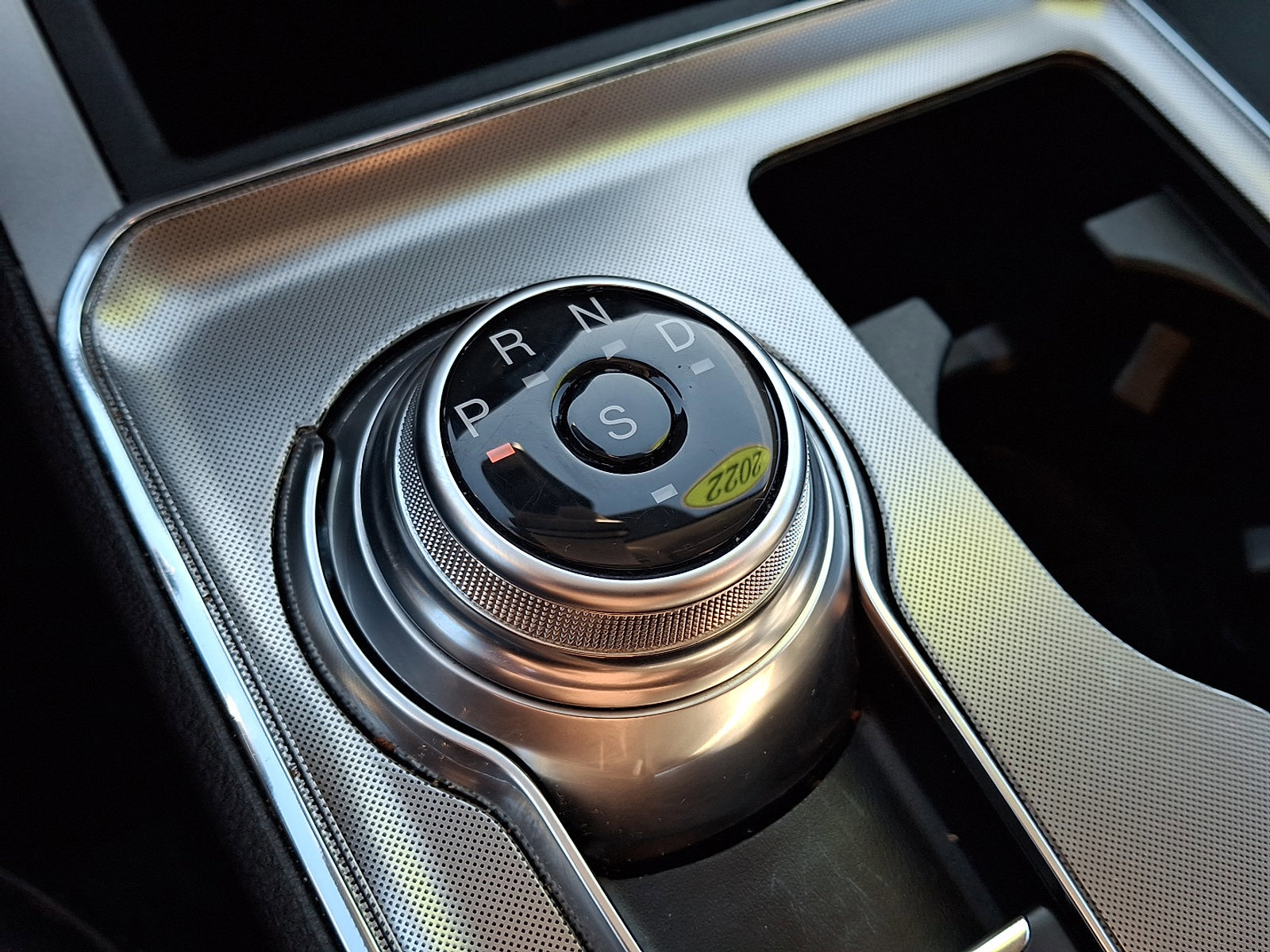 Certified 2022 Ford Edge SEL w/ Convenience Package image 14