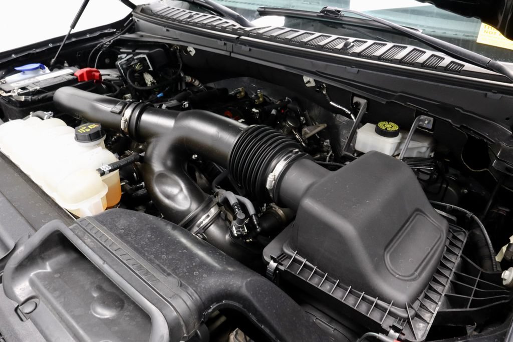 Certified 2024 Ford Expedition XLT AWD/4WD image 17