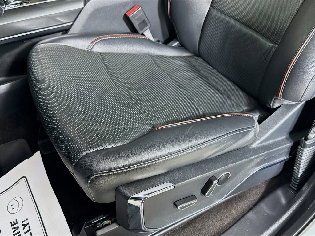 Certified 2021 Ford F150 Lariat w/ Equipment Group 502A High image 23