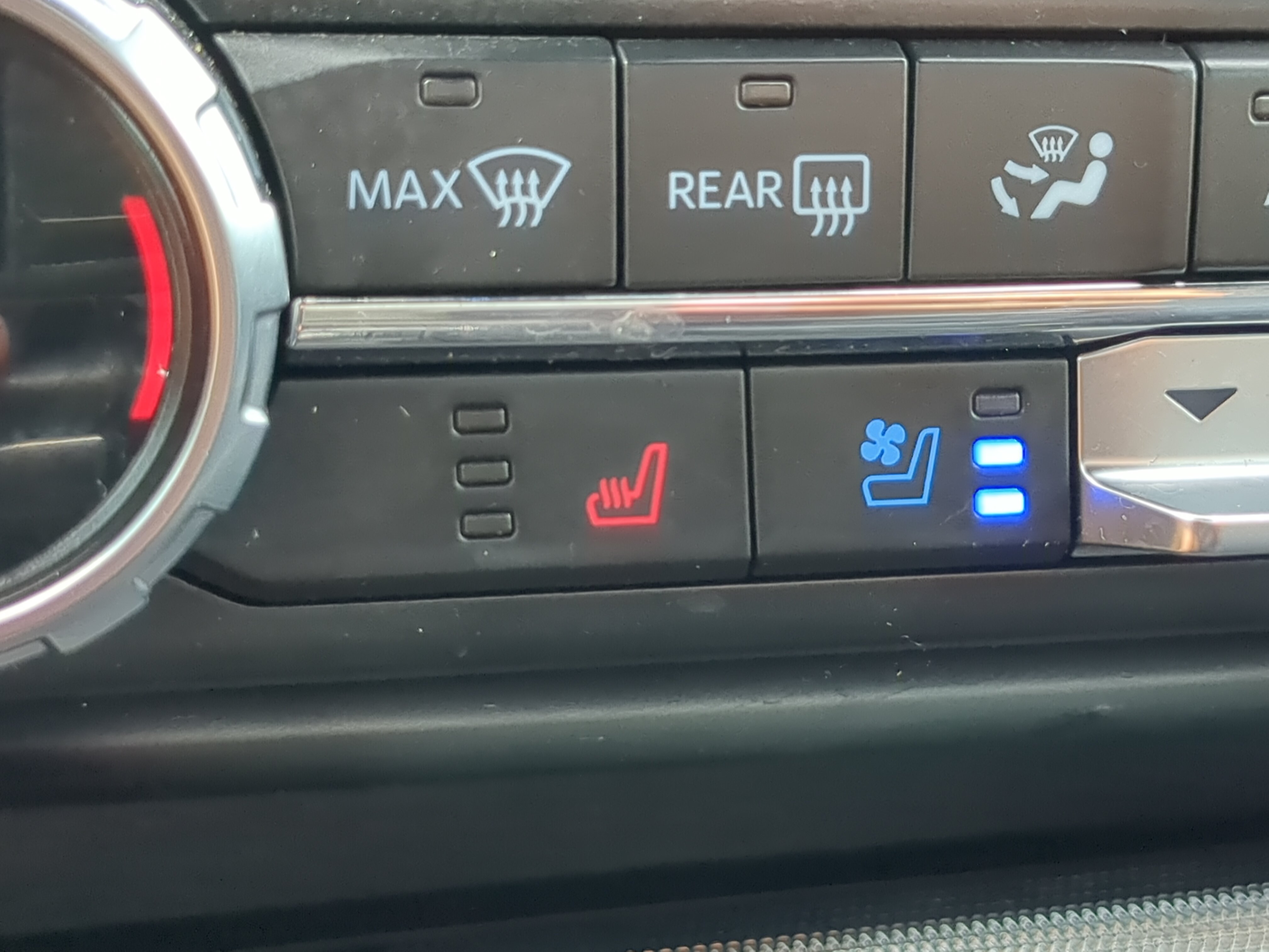 Certified 2022 Ford F150 Lariat AWD/4WD image 22