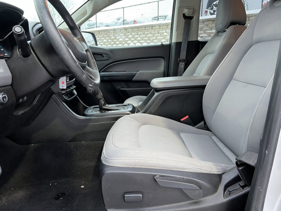 Used 2020 Chevrolet Colorado W/T w/ Custom Special Edition image 4