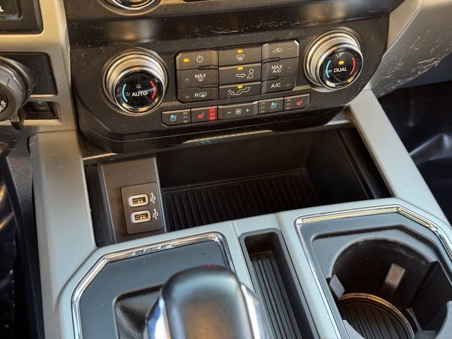 Certified 2019 Ford F150 Lariat w/ Equipment Group 502A Luxury image 20