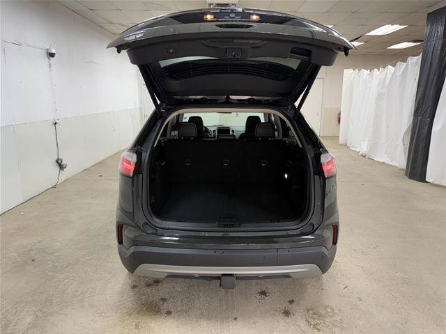 Certified 2023 Ford Edge SEL w/ Convenience Package AWD/4WD image 23