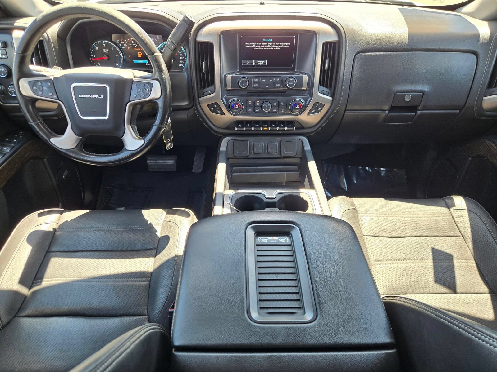 Used 2018 GMC Sierra 1500 Denali w/ Denali Ultimate Package AWD/4WD image 14