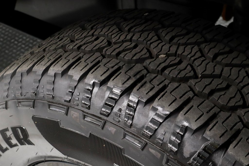 Certified 2025 Ford F150 STX image 19