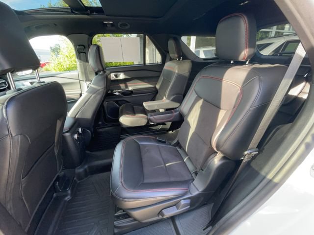 Certified 2023 Ford Explorer ST-Line w/ Class IV Trailer Tow Package AWD/4WD image 37