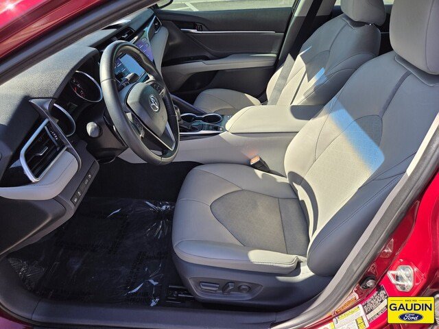 Used 2018 Toyota Camry XSE w/ Protection Package (Q2) FWD image 11
