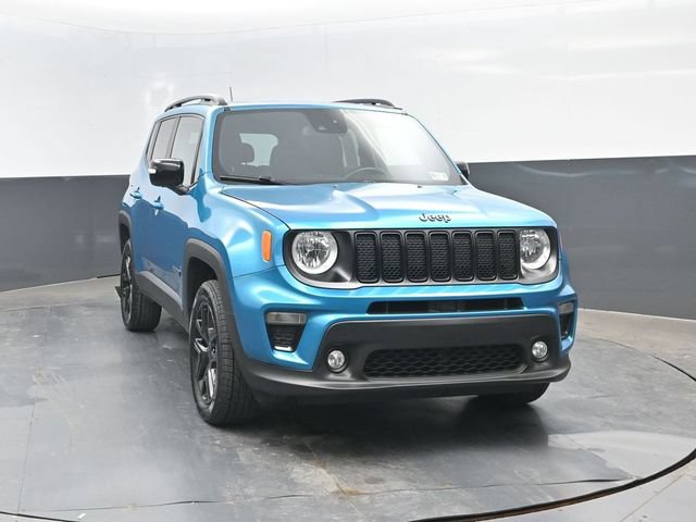 Used 2022 Jeep Renegade Altitude w/ Convenience Group AWD/4WD image 2