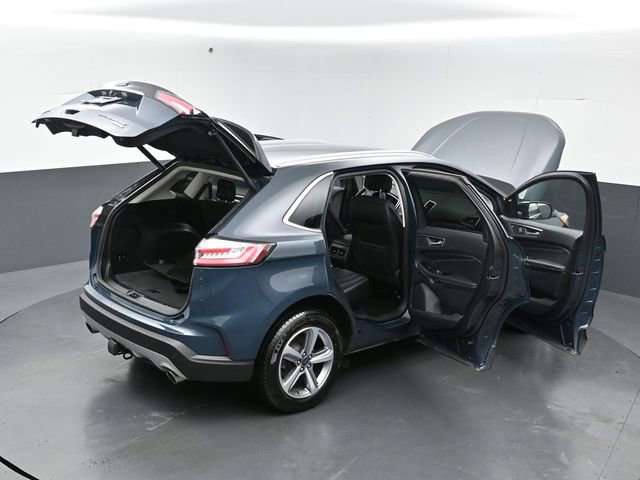 Certified 2019 Ford Edge Titanium w/ Cold Weather Package AWD/4WD image 55