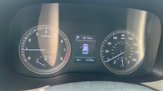 Used 2021 Hyundai Tucson Value w/ Cargo Package AWD/4WD image 12