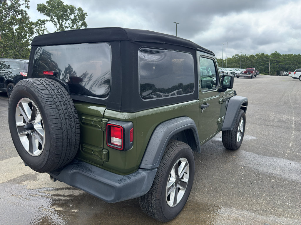 Used 2021 Jeep Wrangler Sport AWD/4WD image 5