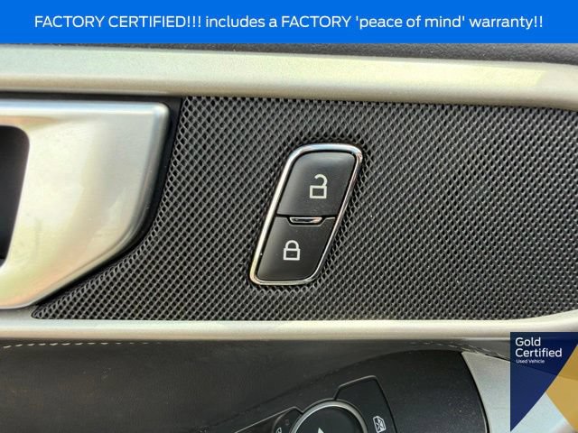 Certified 2023 Ford Explorer XLT w/ Equipment Group 202A AWD/4WD image 31
