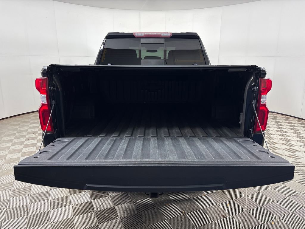 Used 2020 Chevrolet Silverado 1500 LTZ AWD/4WD image 25