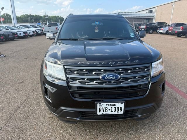 Certified 2019 Ford Explorer XLT w/ Equipment Group 202A FWD image 2
