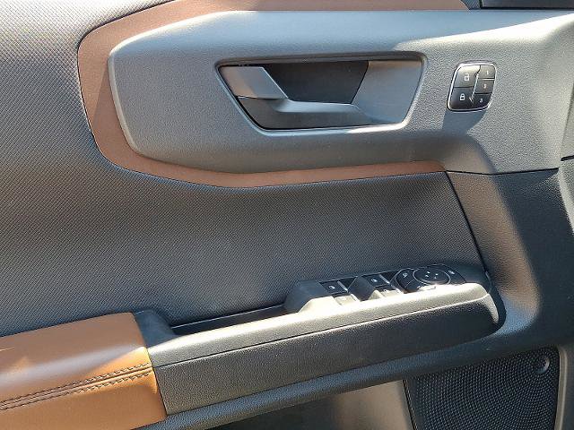 Certified 2023 Ford Bronco Sport Outer Banks AWD/4WD image 12
