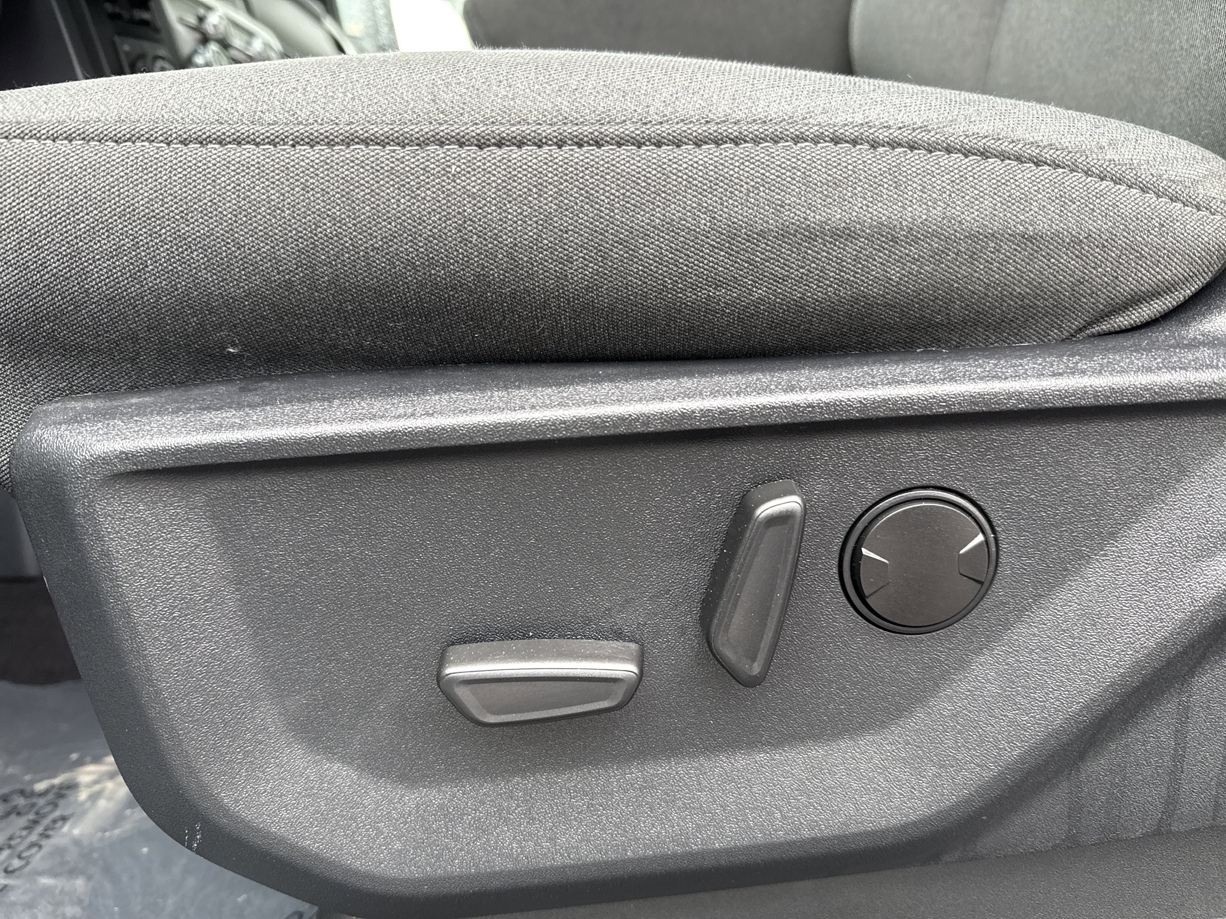 Certified 2023 Ford F150 XLT w/ Equipment Group 302A High image 13