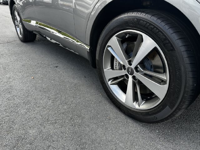 Used 2023 Genesis GV80 3.5T AWD/4WD image 11