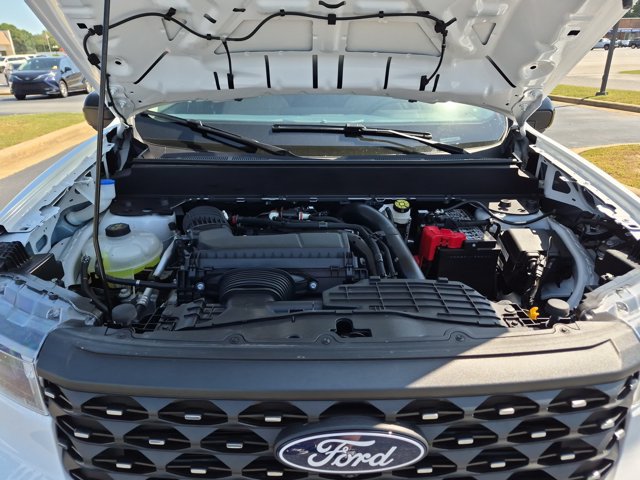 Certified 2025 Ford Maverick Lariat w/ 4K Tow Package AWD/4WD image 38